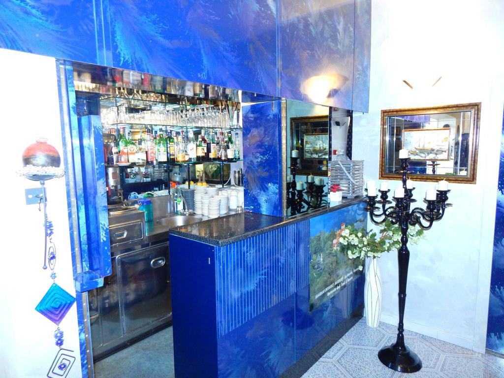 Hotel Torre Antica Loano Eksteriør billede